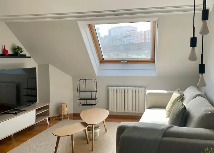 Carrerahouses Deluxe C/garaje Apartment